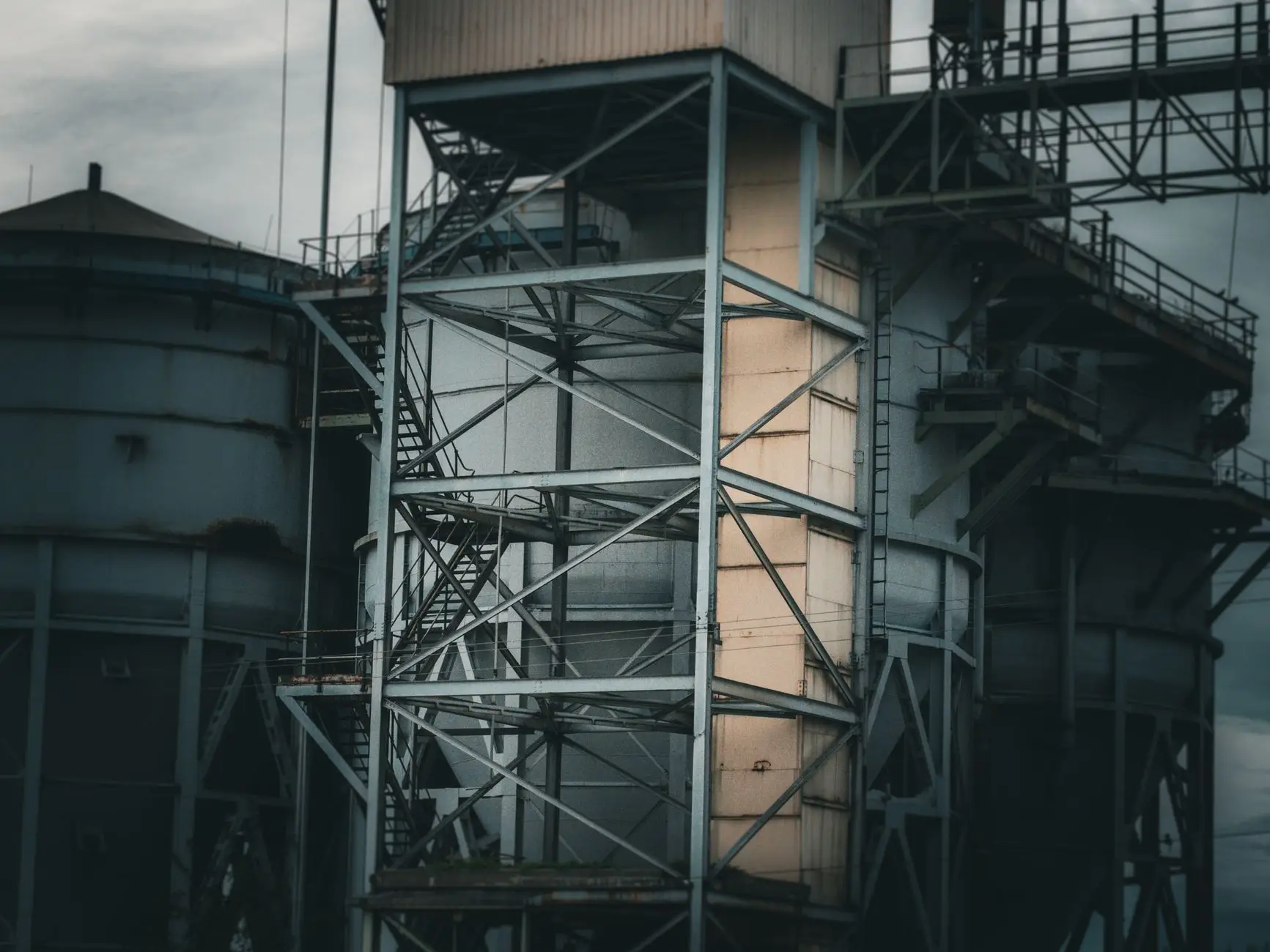热工计量与电学计量校准方案的对比选择及实施注意事项